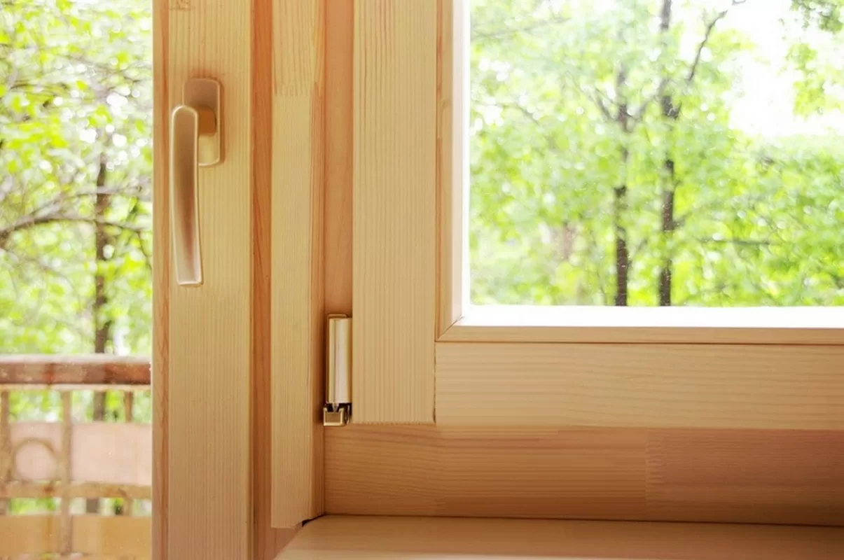 wood-window Victoria window installation